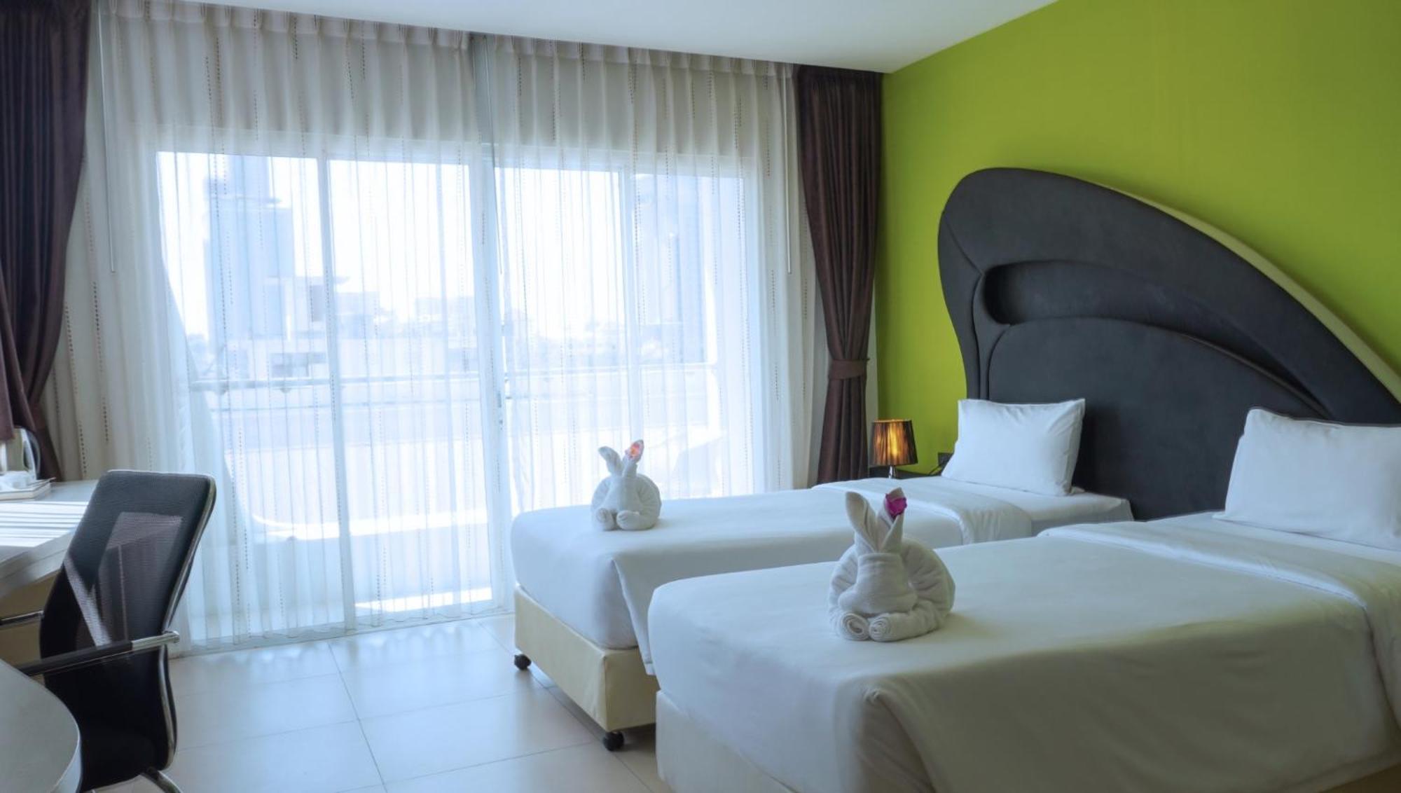Blue Boat Hotel Jc Pattaya Exterior foto